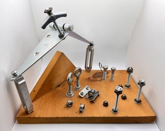 Handmade Hardware Nativity Scene, Nuts & Bolts Christmas Décor, Rustic Industrial Nativity Set, Unique Metal Art Manger, Christmas Display