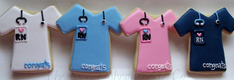 Scrub Shirt Cookies 1 dozen image 1