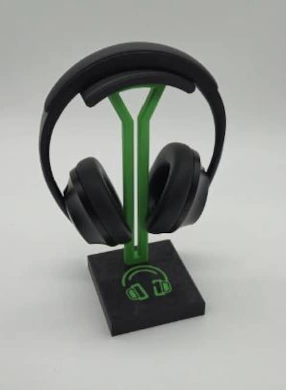 3D Printed Headset Stand with Cable Slit