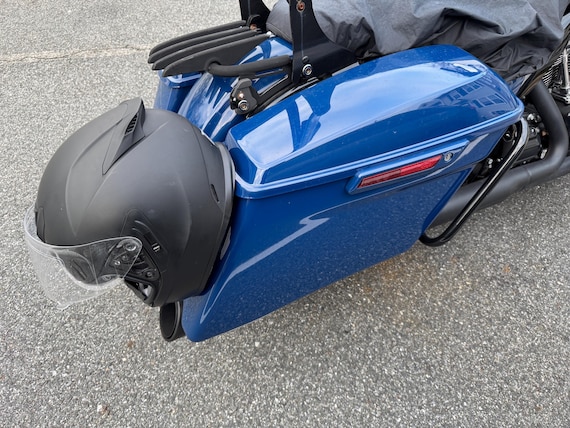 Harley Davidson Helmet Hook Set – Saddlebag Mount, 3D Printed ASA