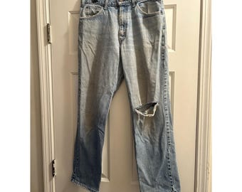 Vintage Levis 540 Jeans Mens 33x30 Distressed Worn Brown Tab Light Wash 1990s