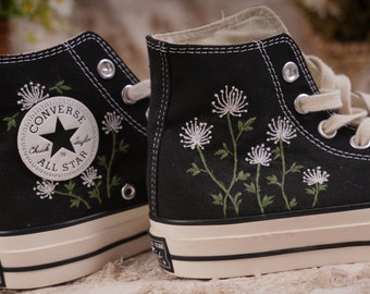 Converse Sunflower Embroidered Shoes,1970s Converse Chuck Taylor,Converse Custom Small Flower/Small Flower Embroidery