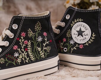 Converse Sunflower Embroidered Shoes,1970s Converse Chuck Taylor,Converse Custom Small Flower/Small Flower Embroidery