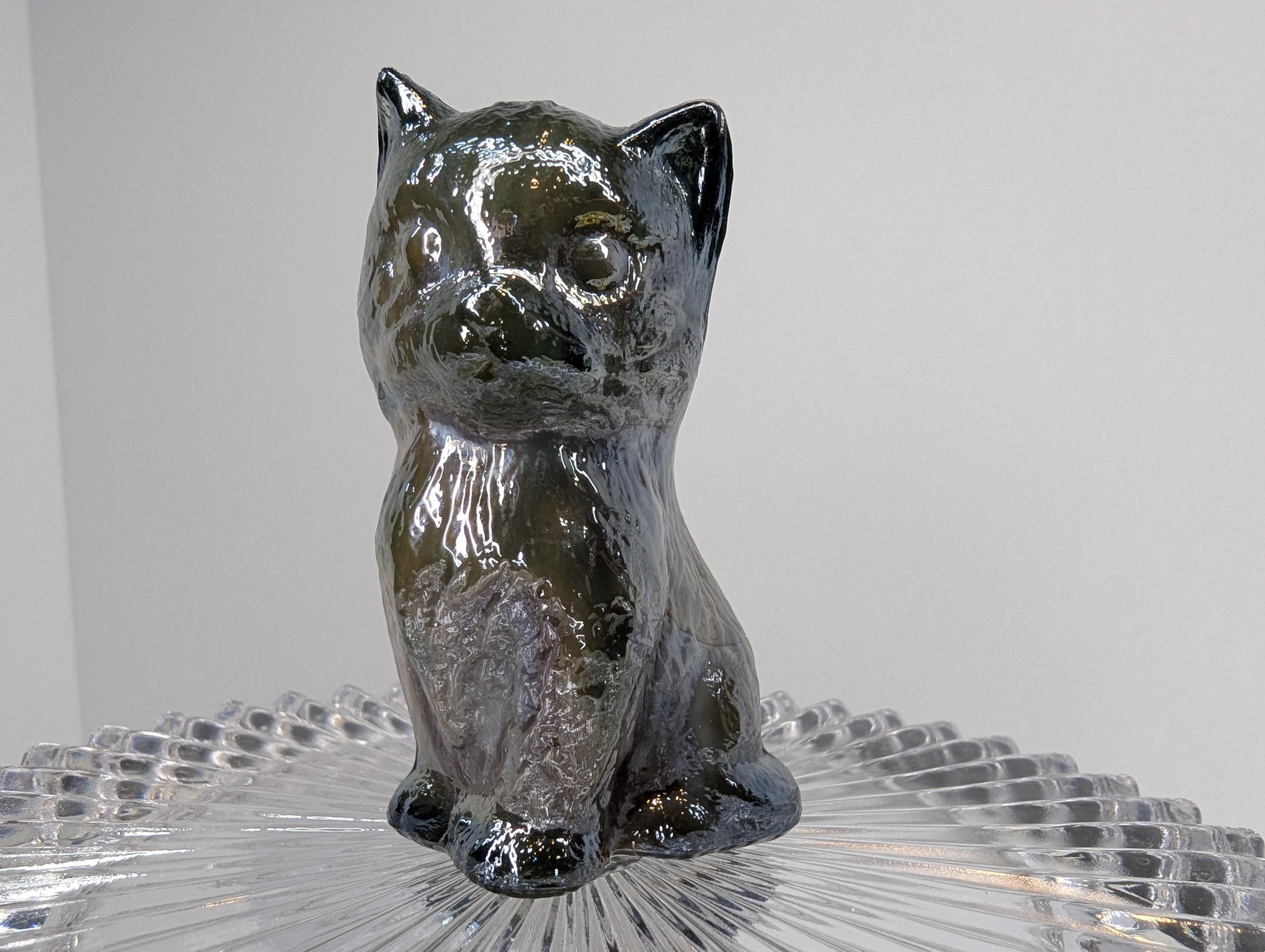 Vintage Boyd Glass Miss Cotton Kitten Figurine Platinum Carnival