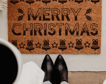 Merry Christmas Doormat, Christmas Welcome Mat, Holiday Front Door Decor, Winter Doormat, Housewarming Gift, Christmas Home Decor