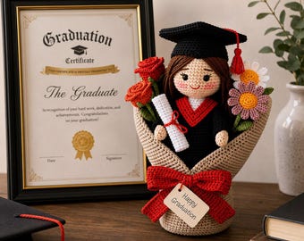 Graduation Girl Crochet Pattern PDF, Amigurumi Graduate Doll, Crochet Bouquet Gift, Graduation Keepsake, DIY Crochet Tutorial