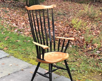 Windsor Comb Back Armchair, READY to Ship, High Back Chair, Comb Back Dining chair, Comb Back Windsor Armchair, Dining Chair, Windsor chair