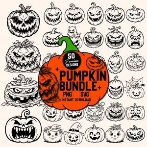 Könnte beinhalten: Eine digitale Sammlung von 50 Kürbis-Designs mit verschiedenen Jack-o'-Lantern-Ausdrücken, darunter gruselige, lustige und mumifizierte Stile. Die zentrale orangefarbene Kürbisgrafik zeigt den Text 50 Premium Designs Pumpkin Bundle.