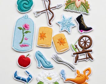 Parche bordado con la firma de las Princesas Disney, iconos de cuentos de hadas, aplique termoadhesivo