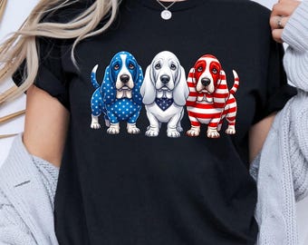 Immagine PNG di un bassotto patriottico, cane rosso, bianco e blu per sublimazione, clipart di un cane per il 4 luglio, cane con bandiera americana in formato PNG, immagine PNG divertente per il 4 luglio
