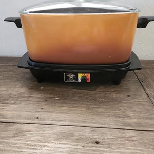 Vintage West Bend Square/Rectangular Slo/Slow Cooker/ Crock Pot/Lazy Day-Brown and Orange