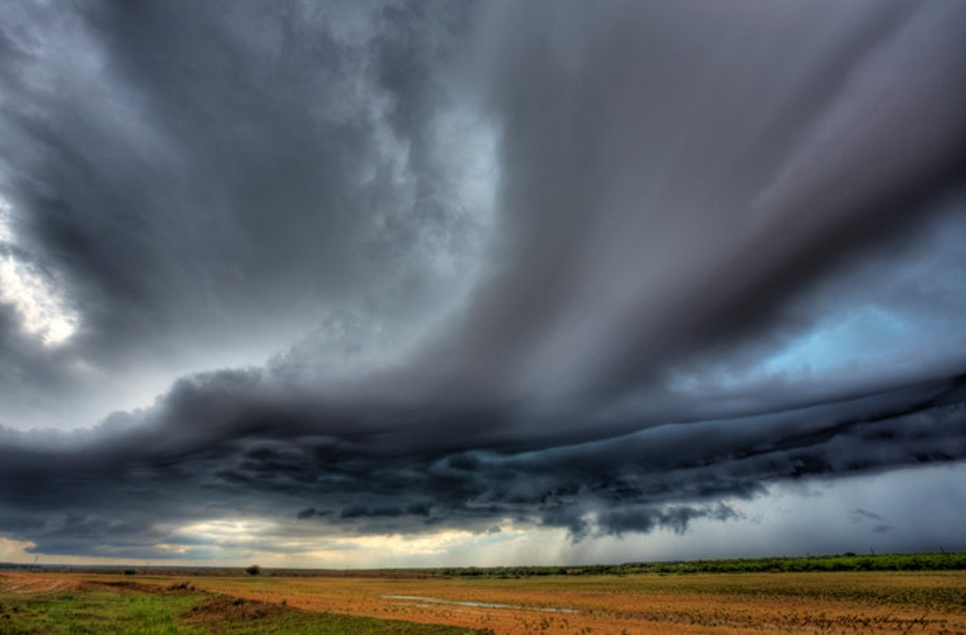 Fine Art Print of a Supercell Thunderstorm in Texas on 5-9-13 - Etsy