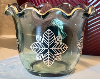 Gold trimmed decorative glass bowl
