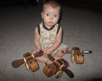 Bumble Bee Pull Toy, Natural Oak and Walnut