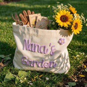 Personalized Gigi Tote Bag, Mothers Day Surprise Gift for Grandma, Custom Corduroy Chunky Yarn Name Purse, Gifts from Grandkids, Nana Tote image 3