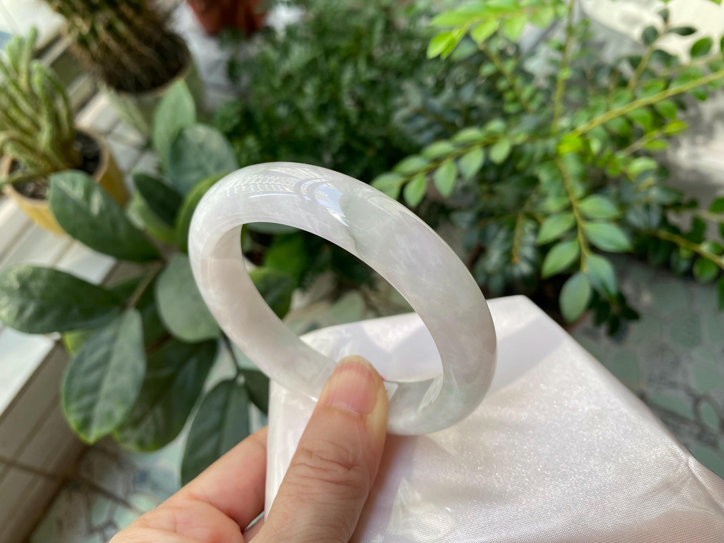 本物の翡翠のバングル - Etsy 日本