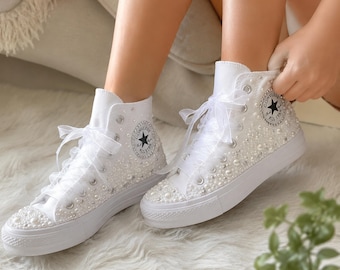 Benutzerdefinierte Perle Strass Plateau-Converse - Brautparty Sneakers, Monogramm Hochzeitsschuhe