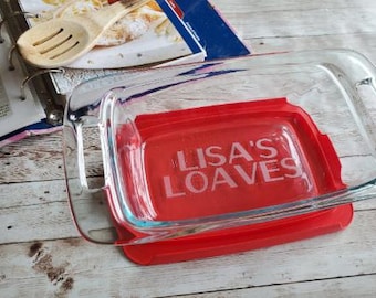 Personalized Glass Bread Loaf Pan – Custom Engraved Baking Dish – Unique Kitchen Gift