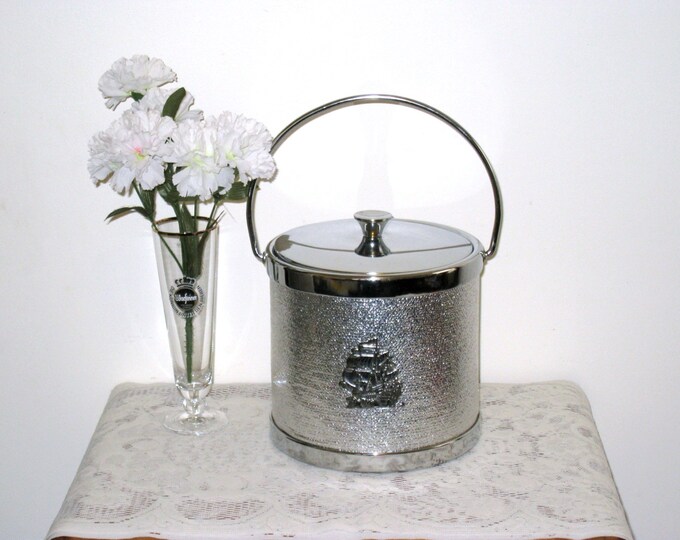 Retro Silver Colored Nautical Ice Bucket With Chrome Lid & Handle / 3D
