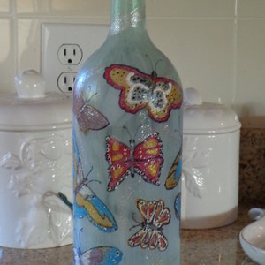 Folk Art Table/Desk/Shelf Lamp (Hand-Painted Butterflies/Lights)