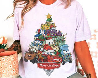 Camiseta navideña de Cars de Disney, camiseta navideña de Cars y sus amigos de McQueen, camiseta navideña de Disney, camiseta navideña familiar, Cars de Navidad