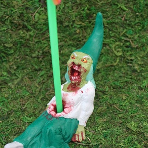 Zombie Gnomes: Pinwheel Penny (w zestawie darmowy Pinwheel)