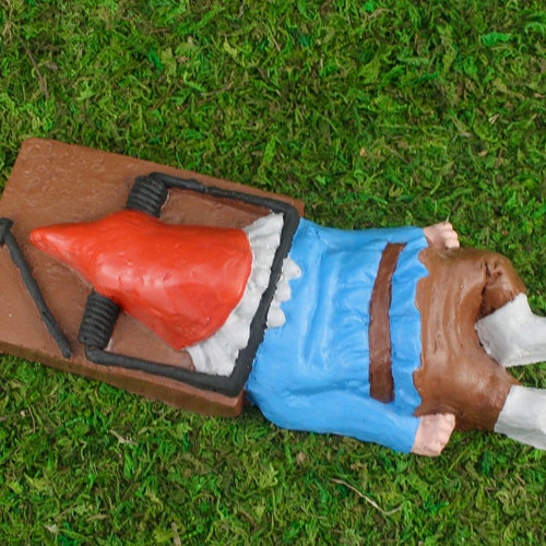 Zombie Gnomes: Oh Snap, Steve!