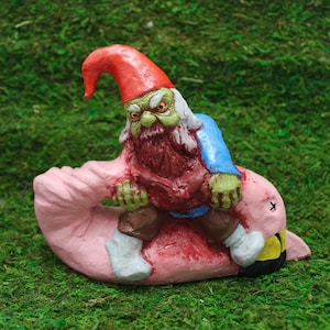 Zombie Gnomes: Lunch Break image 1