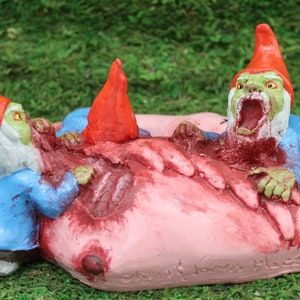 Zombie Gnomes: Bye Bye Birdie image 4