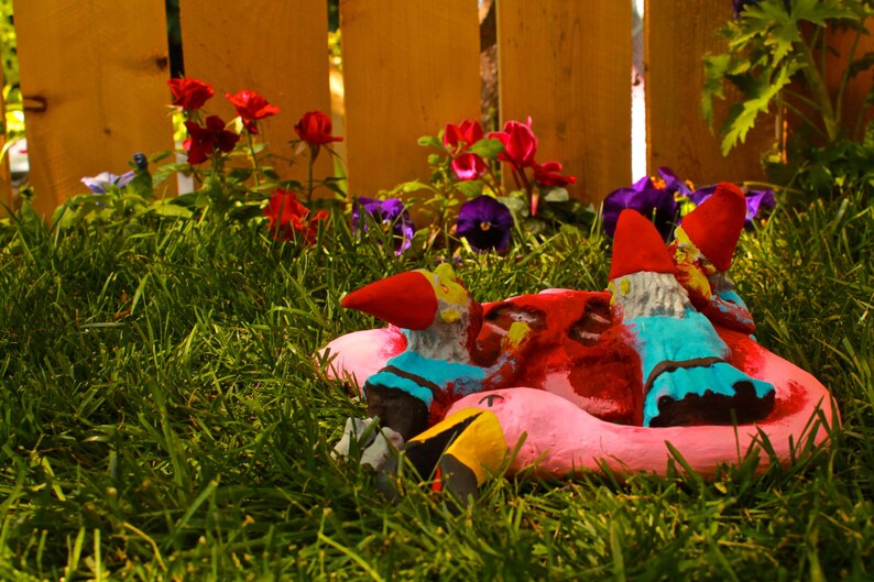 Zombie Gnomes: Bye Bye Birdie image 5