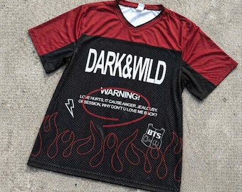 Camiseta Dark & Wild Danger, camiseta personalizada de fútbol de Bang Tan para fans inspirada en ídolos del Kpop, atuendo para conciertos de la gira mundial Bangtan Arirang.