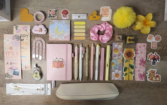 Dreamy Deluxe Bookish Bundles for book lovers, stationery lovers, and for those who love journaling!