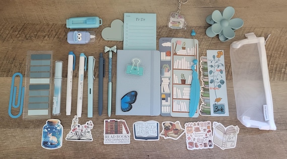 Blue bookish bundles