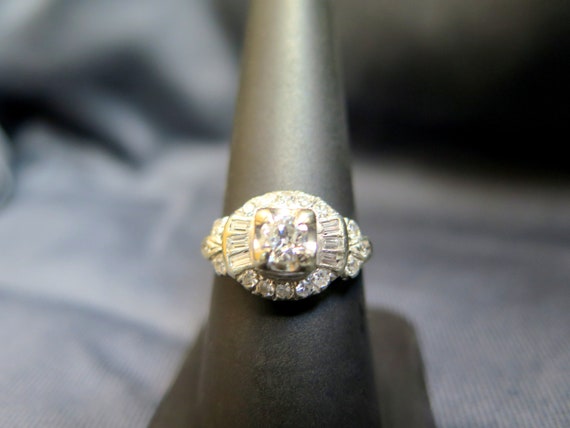 14k Vintage White Gold Filigree Ring - image 3