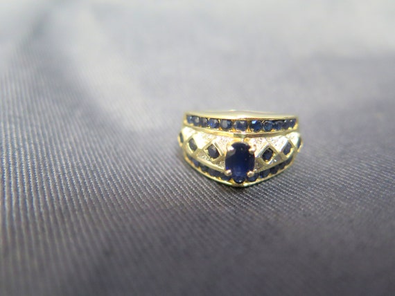 14k Stunning Sapphire-like Diamond Ring - image 3