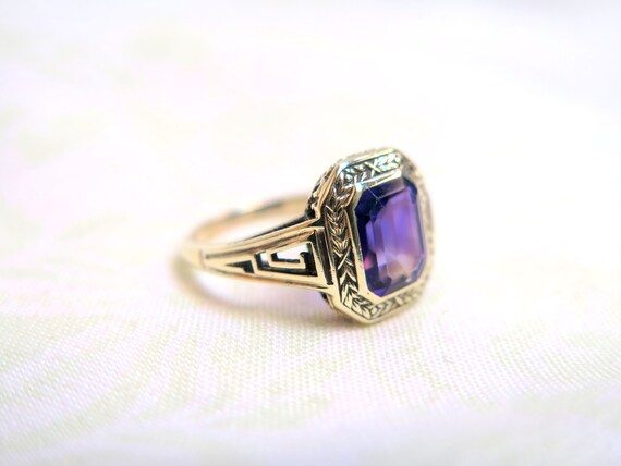 14k Art Deco Amethyst-like Ring - image 3