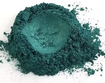 Hunter Green Mica Powder: Cosmetic Grade Pearlescent Pigment
