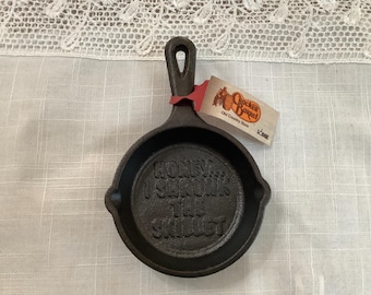 Lodge Mini Cast Iron Skillet. Honey I Shrunk The Skillet with tag.