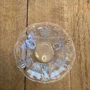 Heisey Orchid Pattern Nut or Candy Dish.