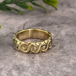 手作りのゴールドスクロール彫刻バンドリング、ヴィンテージボヘミアンステートメントユニセックスリング