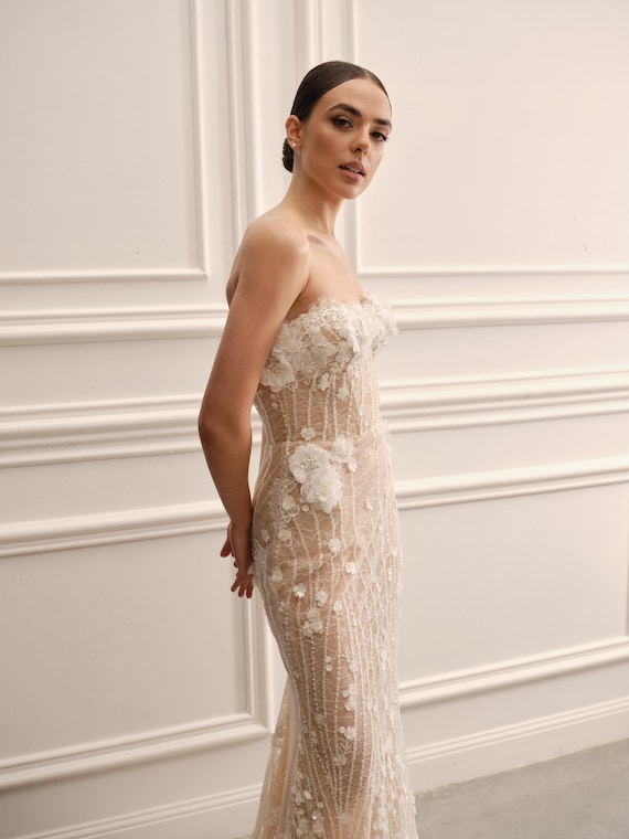 chinese dress ladies Ivory Lace Strapless Mermaid Wedding Dress Lace Bridal Gown WD707 US8 / Custom Color main image 0
