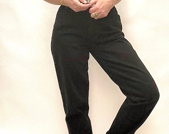 Jeans preto vintage de cintura alta, ajuste relaxado, perna cônica, jeans mamãe, jeans vintage anos 90