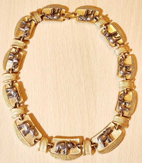 Fantastic vintage goldtoned link necklace with si… - image 1