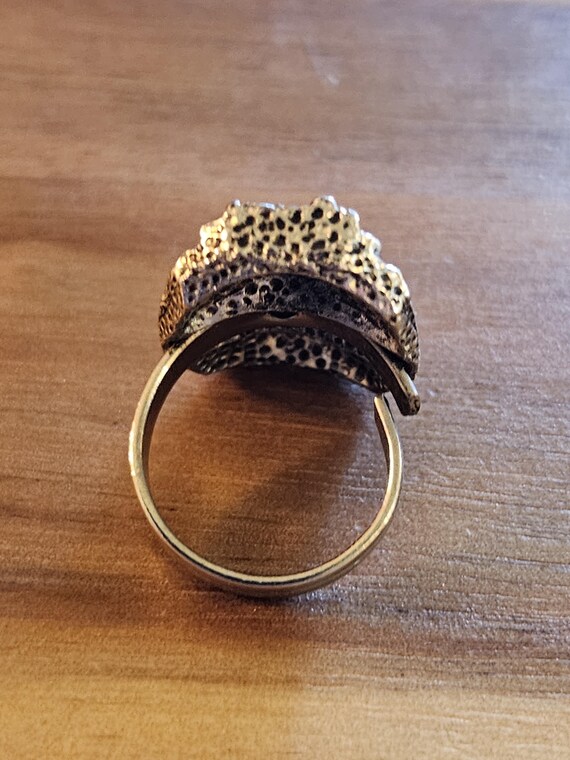 Adjustable silvertone statement vintage ring with… - image 6