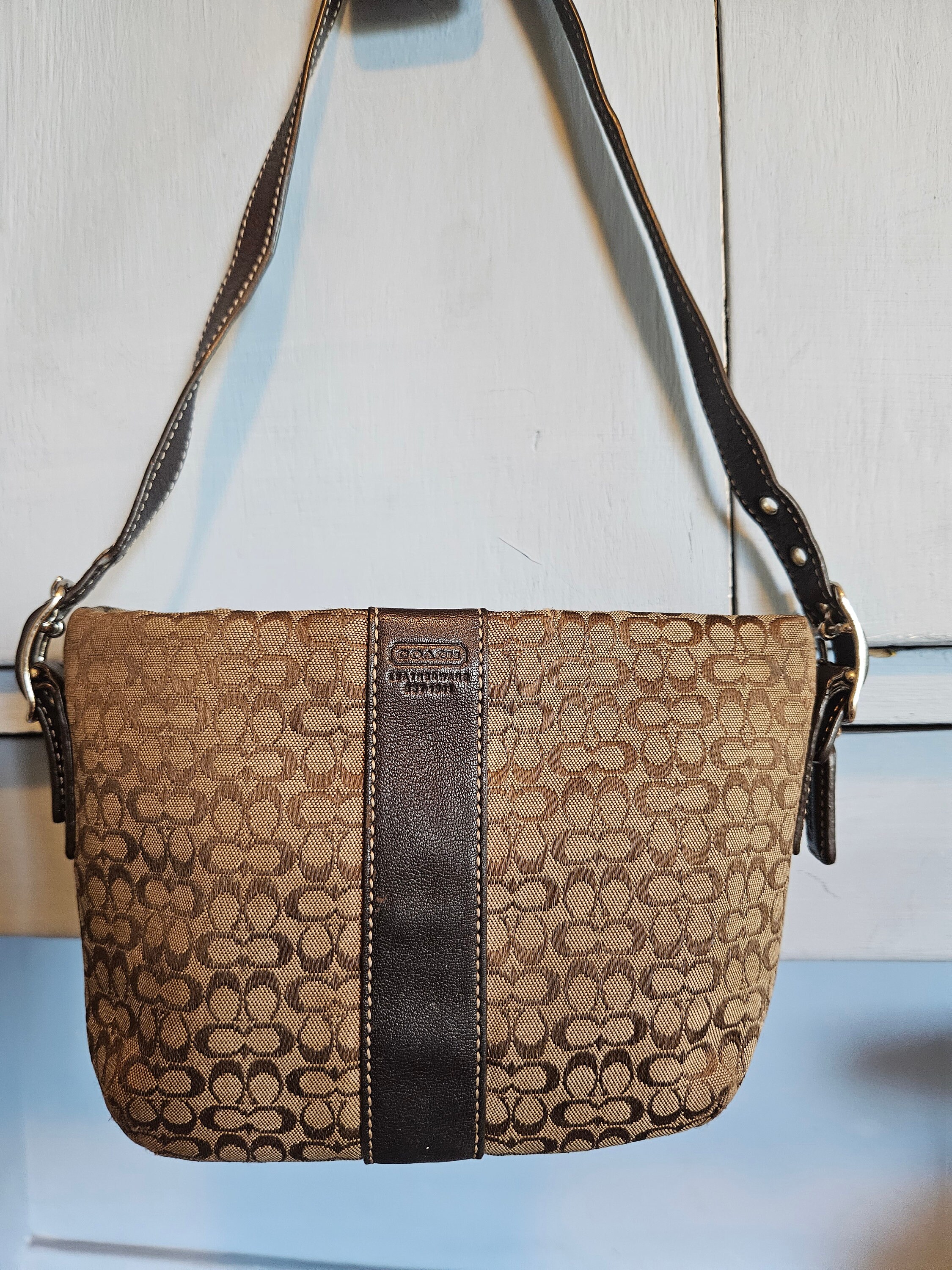 Coach tiny bag hotsell