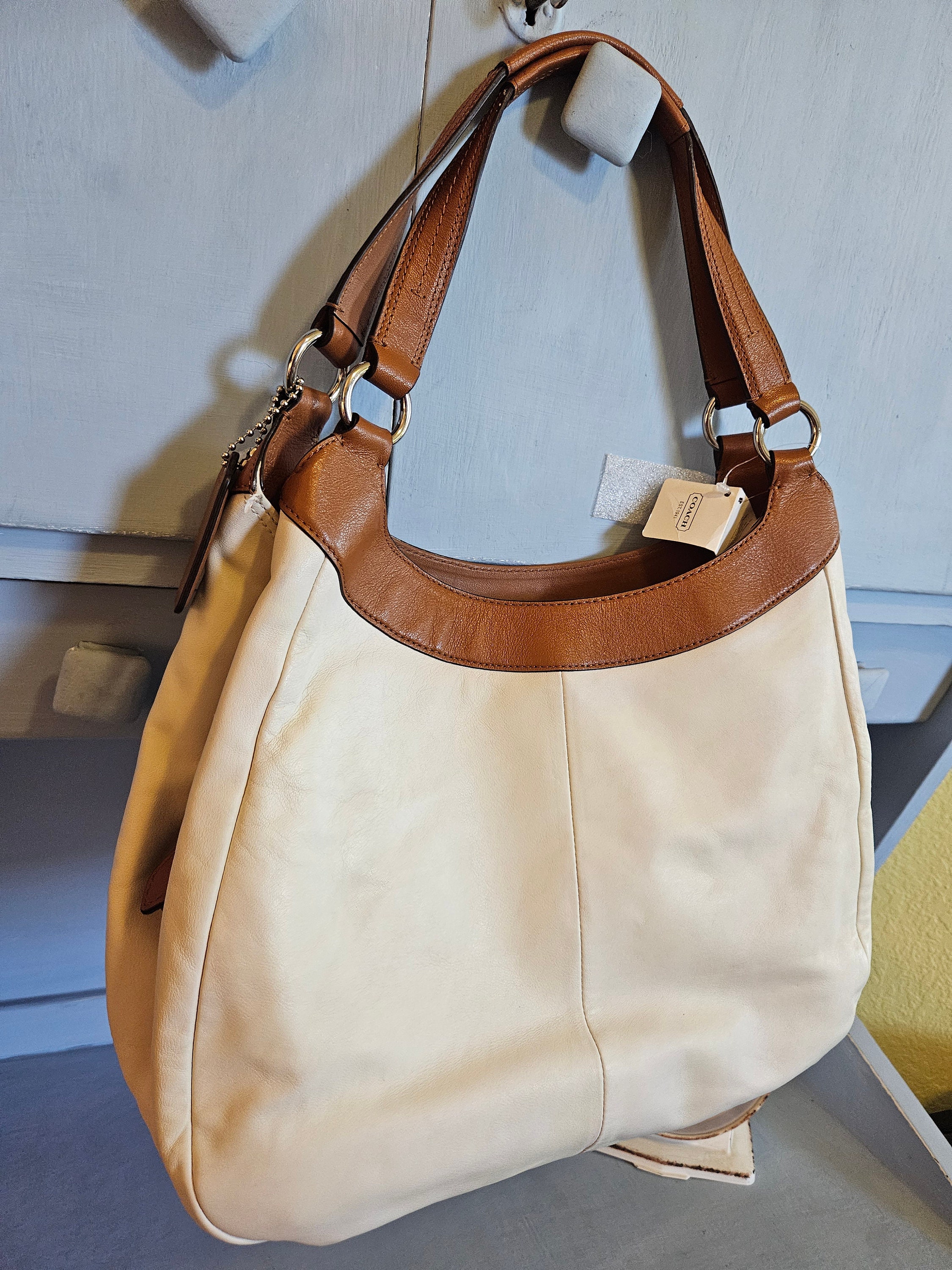 Vintage Coach Women's Soho Slim Handbag Brown Leather