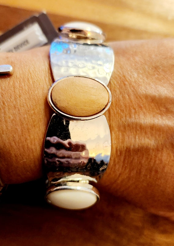 Vintage Liz Claiborne stretch bracelet in silvert… - image 4