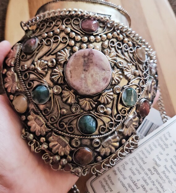 Amazing Vintage Sajai Purse from India New with Tags and 4 Replacement Agate Stones. Size 5 5.5