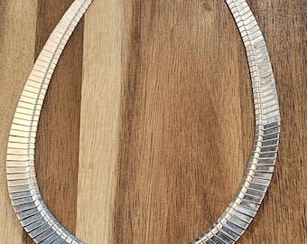 Vintage sterling silver Italian statement necklace in excellent vintage condition!