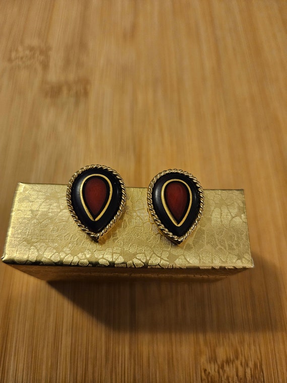 Sarah Coventry DYNASTY clip on Earrings from 1973… - image 4